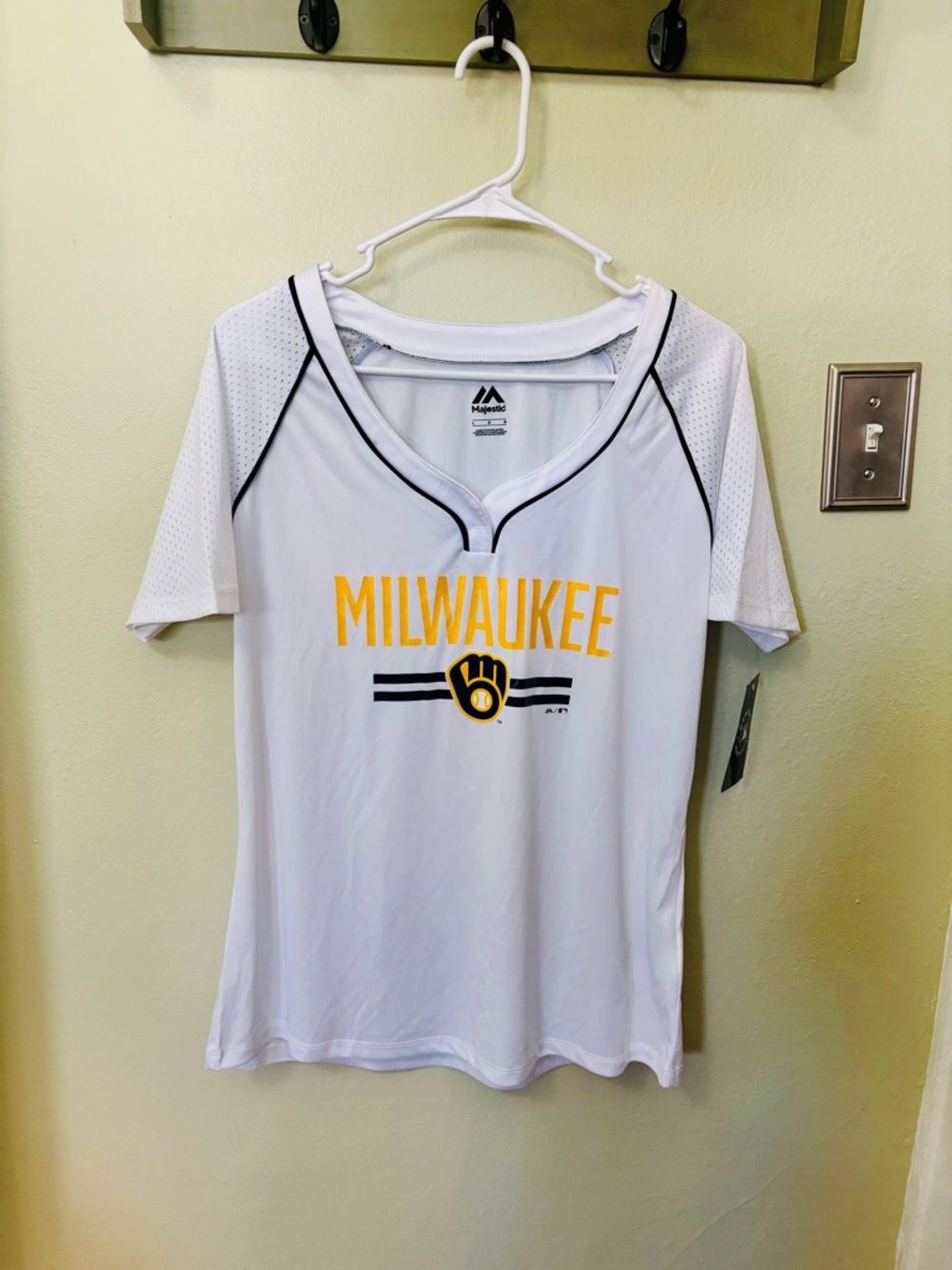 NWTs!! Genuine MLB Merchandise White Milwaukee Baseball Jersey with Yellow Logo
